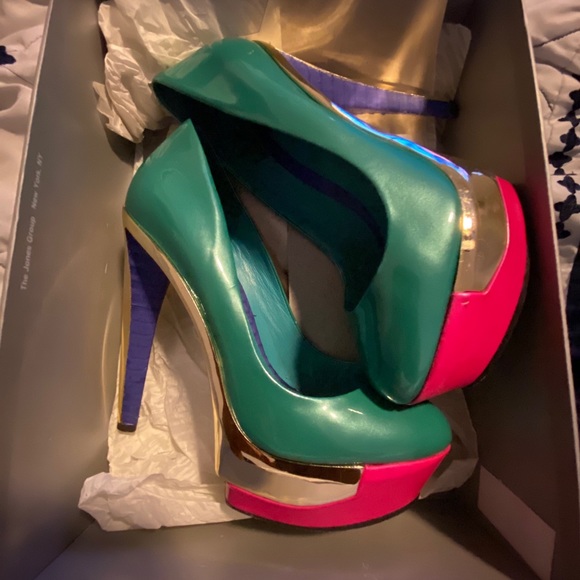 Multi colored: Platform - Picture 5 of 6